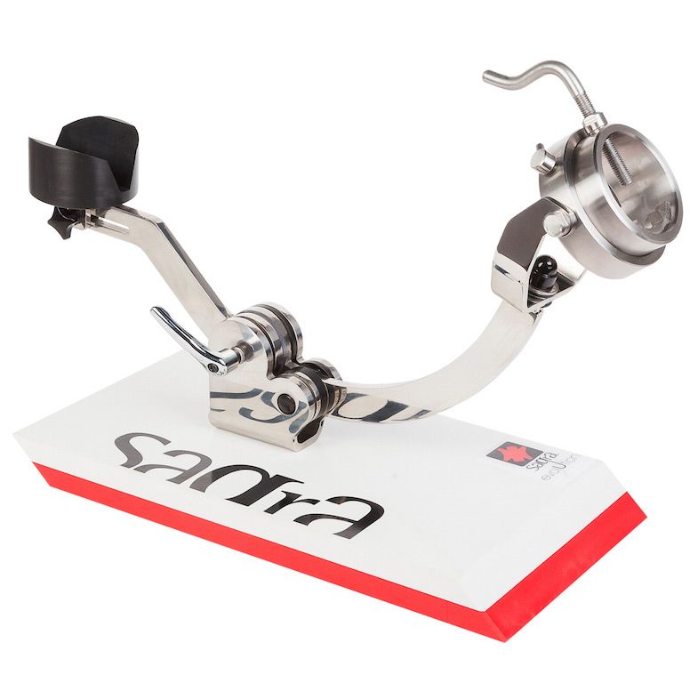 Comprar jamonero profesional Sagra Evolution e10 con base de silestone blanca y roja